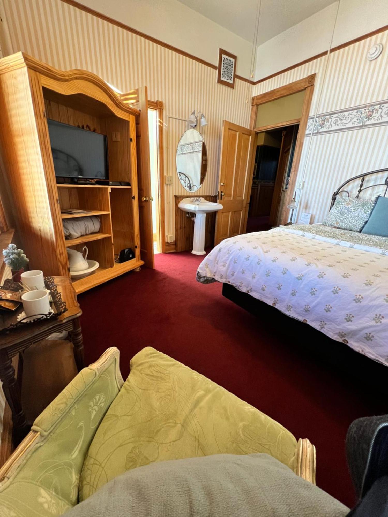 Hotel St Nicholas คริปเปิล ครีก ภายนอก รูปภาพ